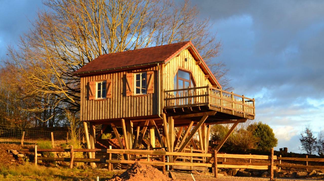 Les Cabanes Des Fontaines Saint-Sernin-du-Bois 외부 사진